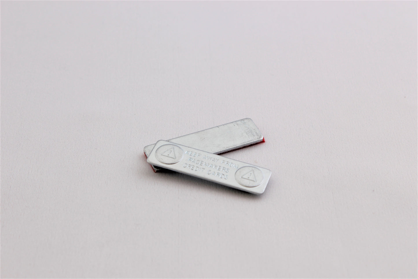 2-Part Magnetic Holders 100pc